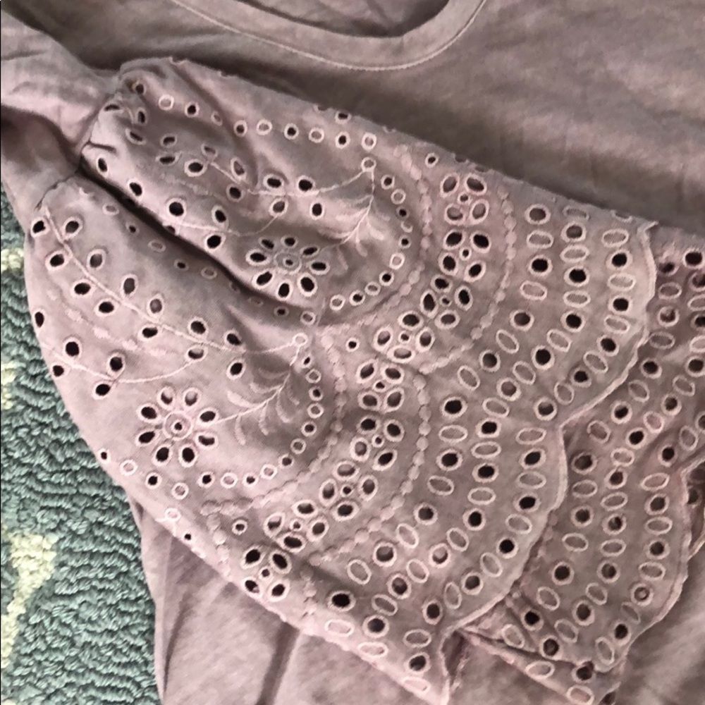 cute top with sleeve detail